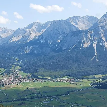 Zugspitzblick Bichlbach